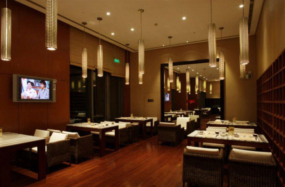Howard Johnson Plaza Lingang Shanghai Nanhui Zewnętrze zdjęcie
