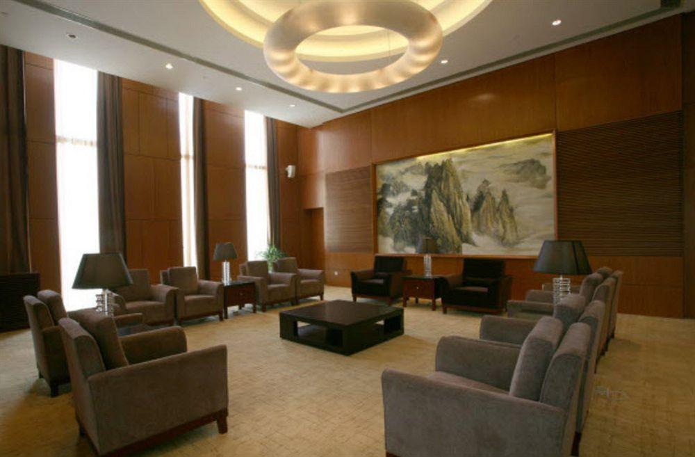 Howard Johnson Plaza Lingang Shanghai Nanhui Zewnętrze zdjęcie