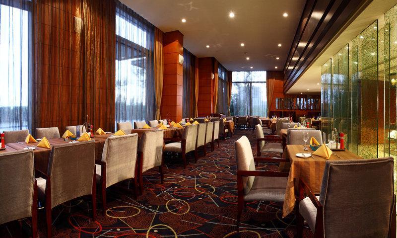 Howard Johnson Plaza Lingang Shanghai Nanhui Zewnętrze zdjęcie