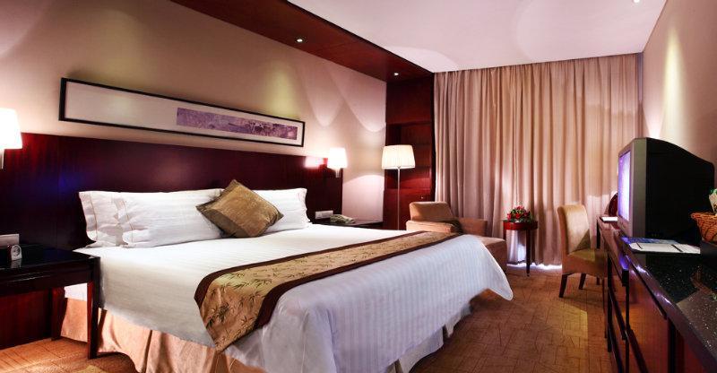 Howard Johnson Plaza Lingang Shanghai Nanhui Zewnętrze zdjęcie